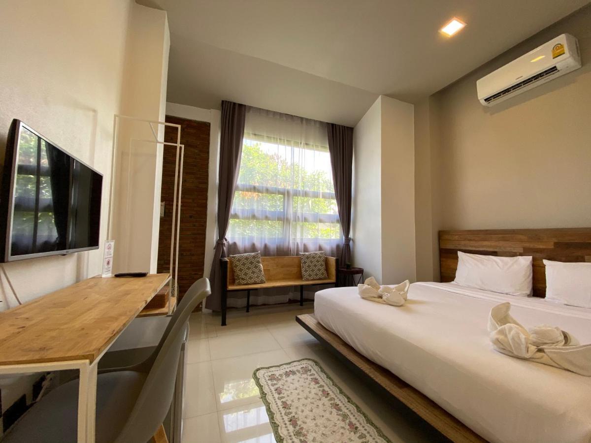 Sherloft Home & Hostel Chiang Mai Eksteriør bilde