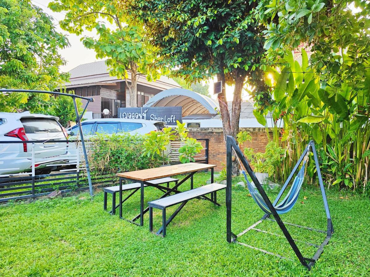 Sherloft Home & Hostel Chiang Mai Eksteriør bilde