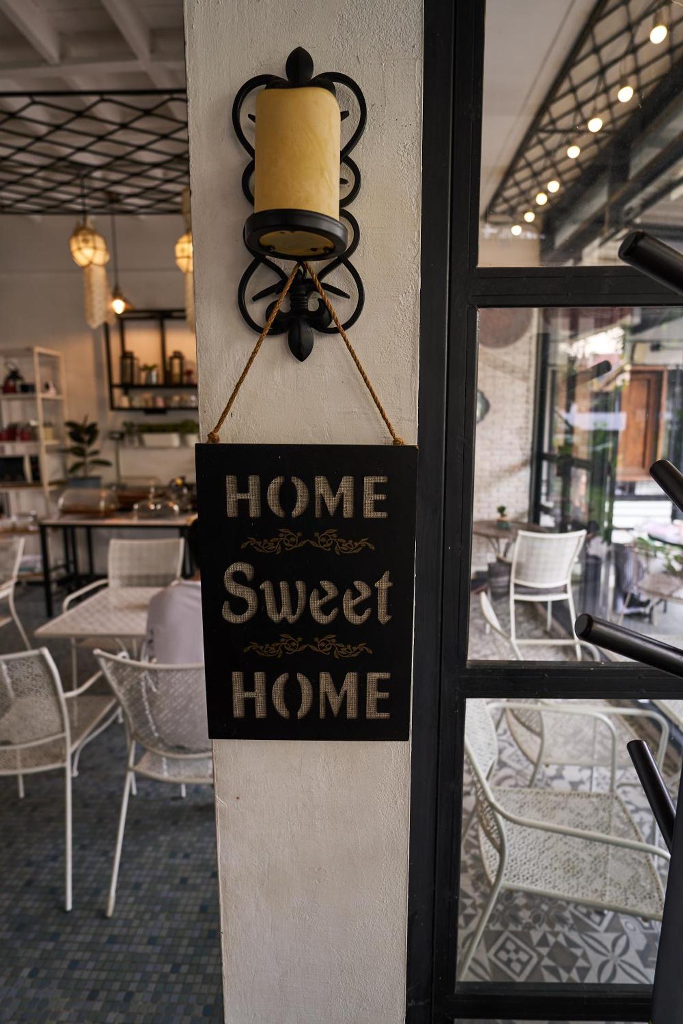 Sherloft Home & Hostel Chiang Mai Eksteriør bilde