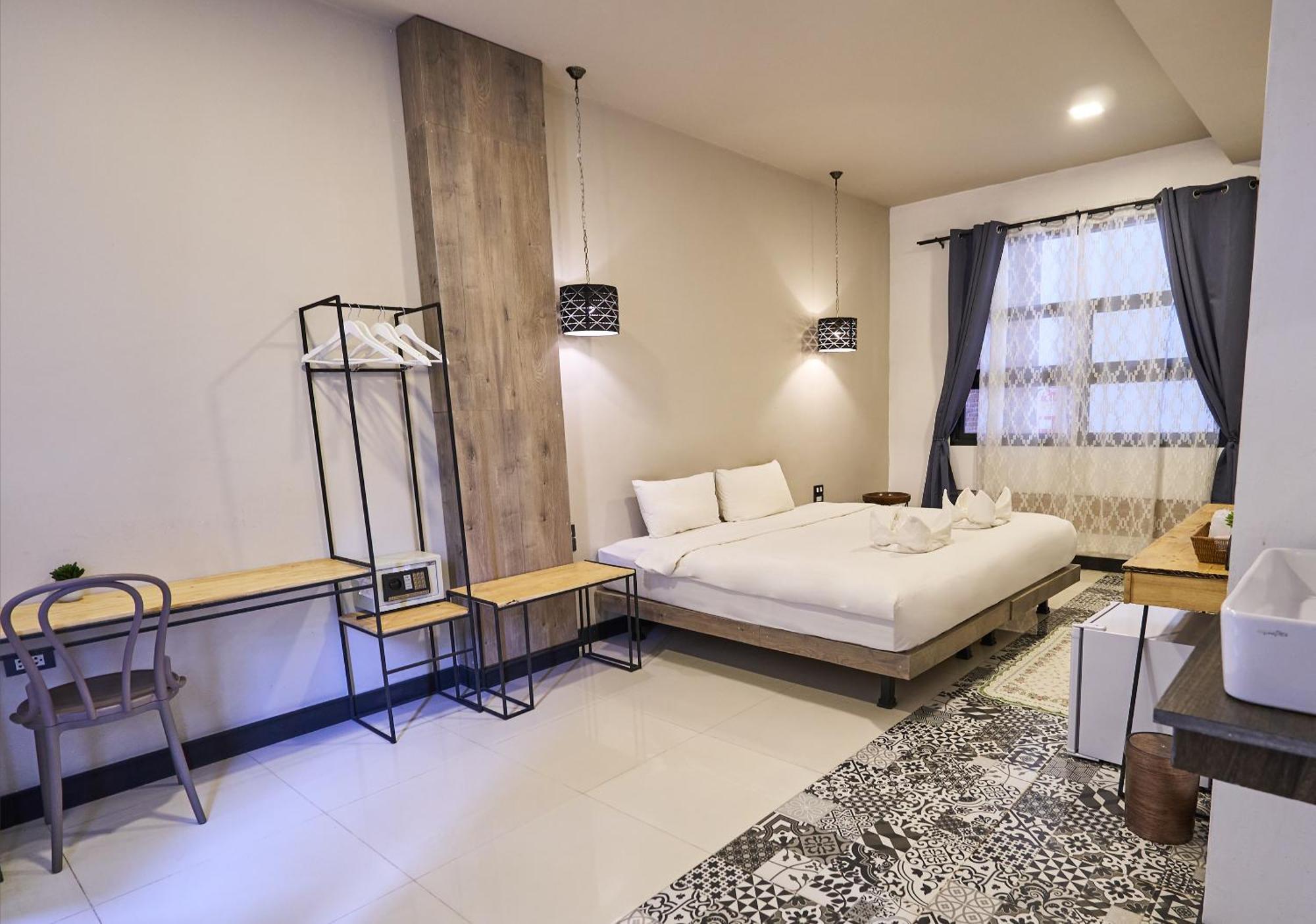 Sherloft Home & Hostel Chiang Mai Rom bilde