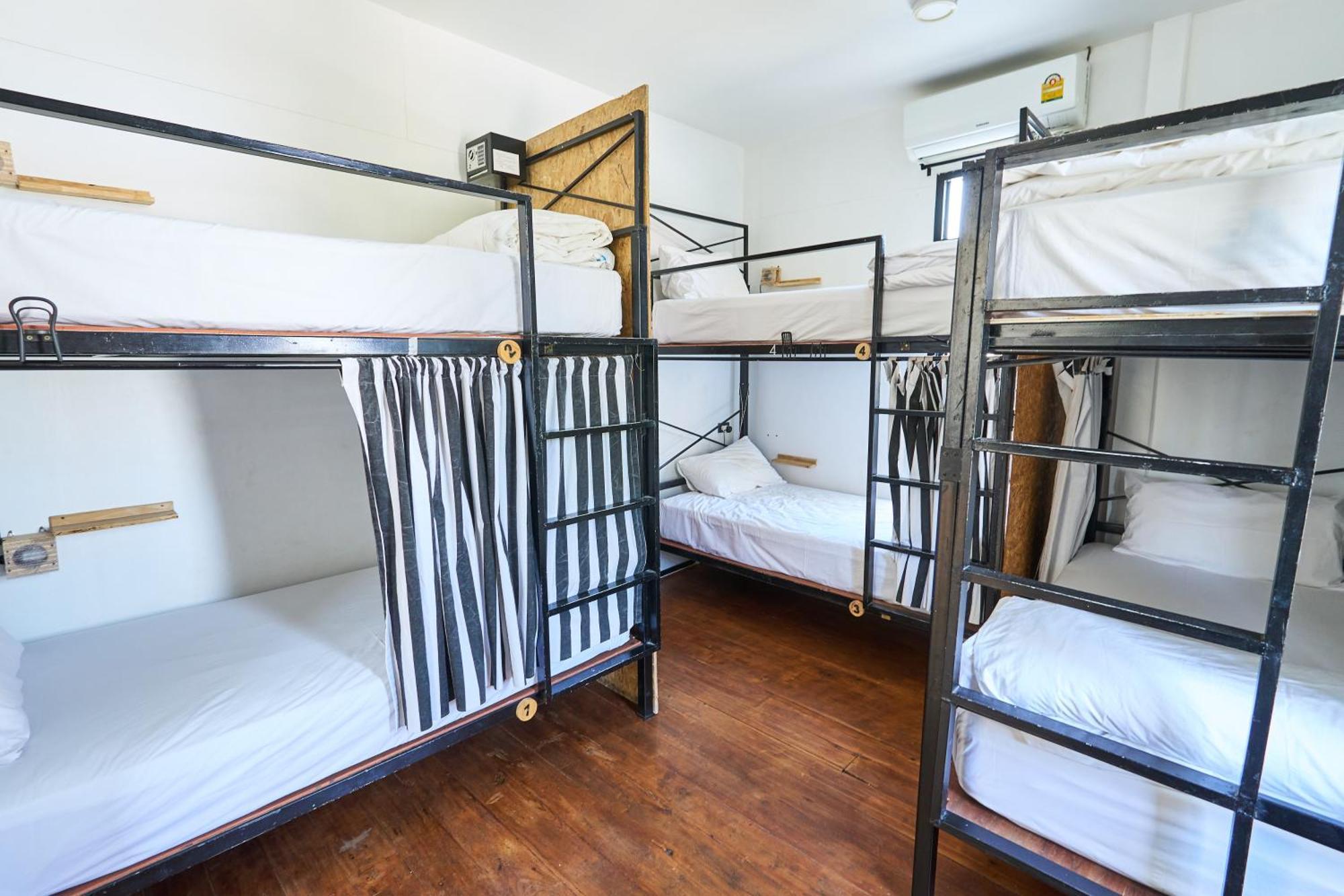 Sherloft Home & Hostel Chiang Mai Eksteriør bilde
