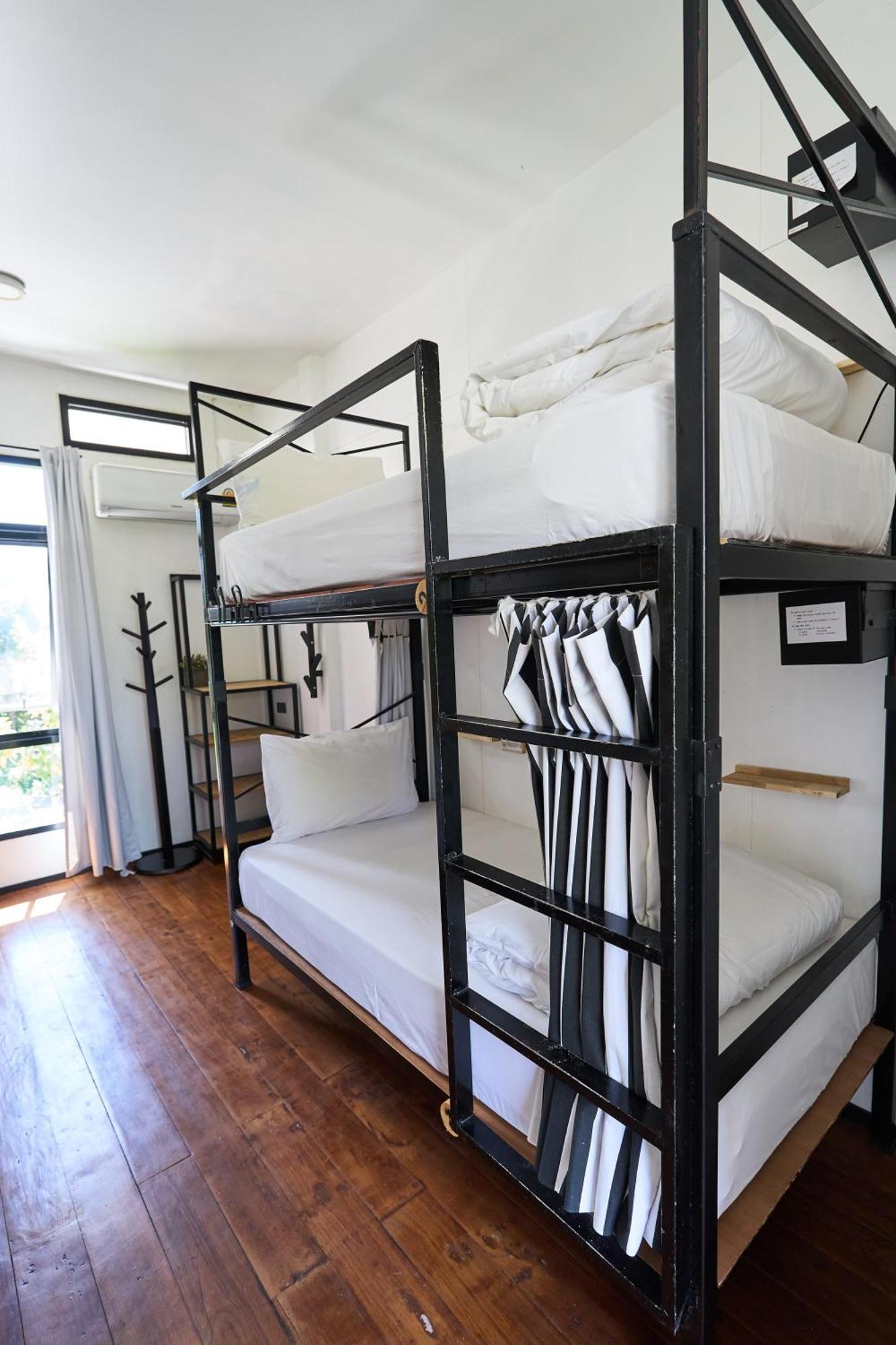 Sherloft Home & Hostel Chiang Mai Eksteriør bilde