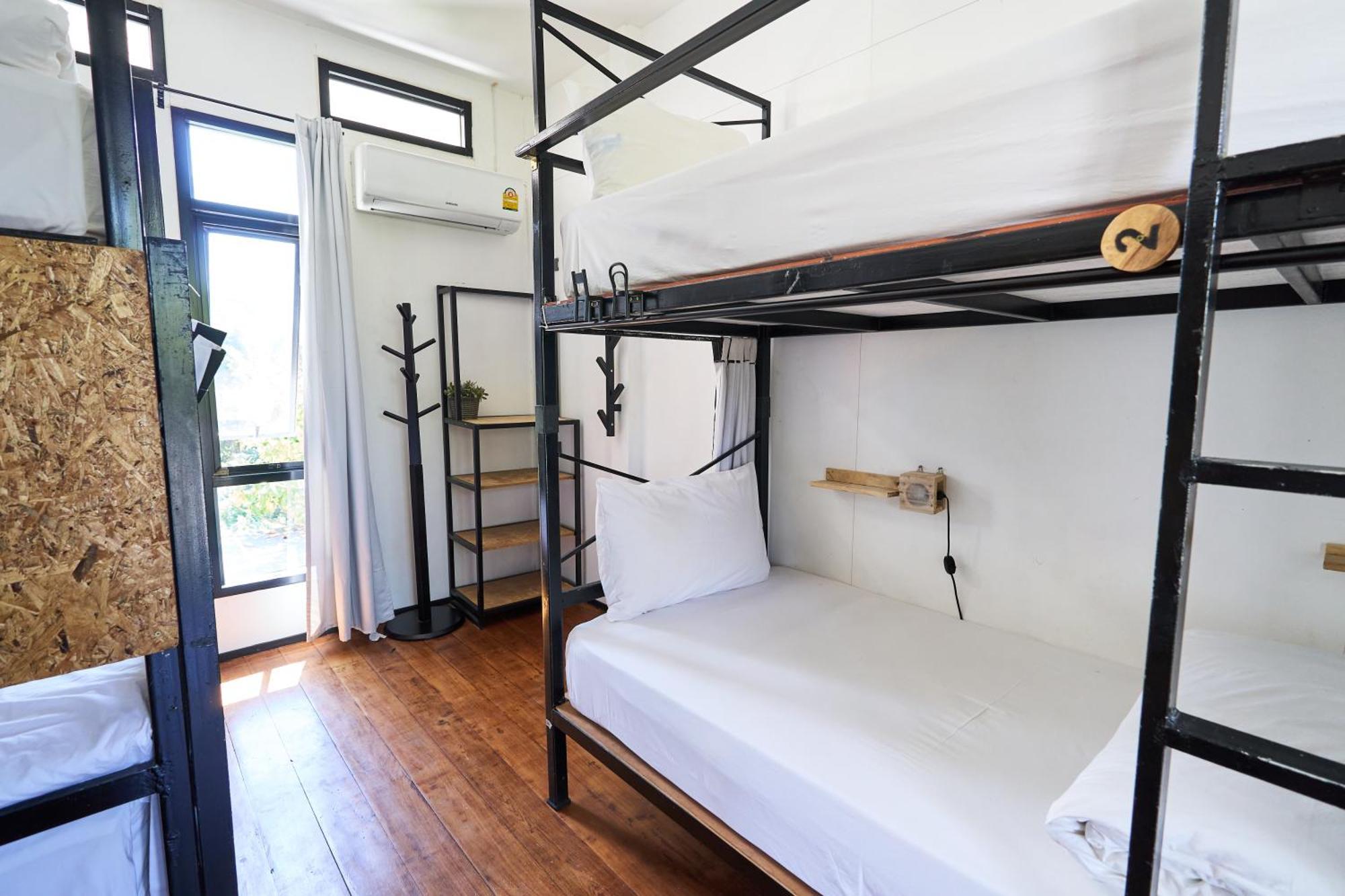 Sherloft Home & Hostel Chiang Mai Eksteriør bilde