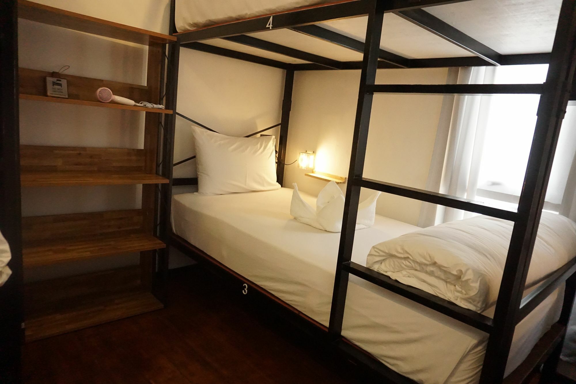 Sherloft Home & Hostel Chiang Mai Eksteriør bilde