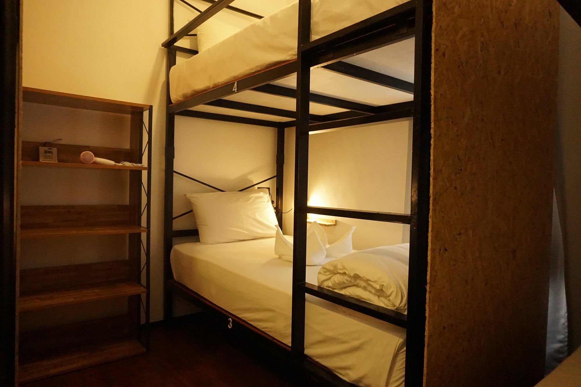 Sherloft Home & Hostel Chiang Mai Eksteriør bilde