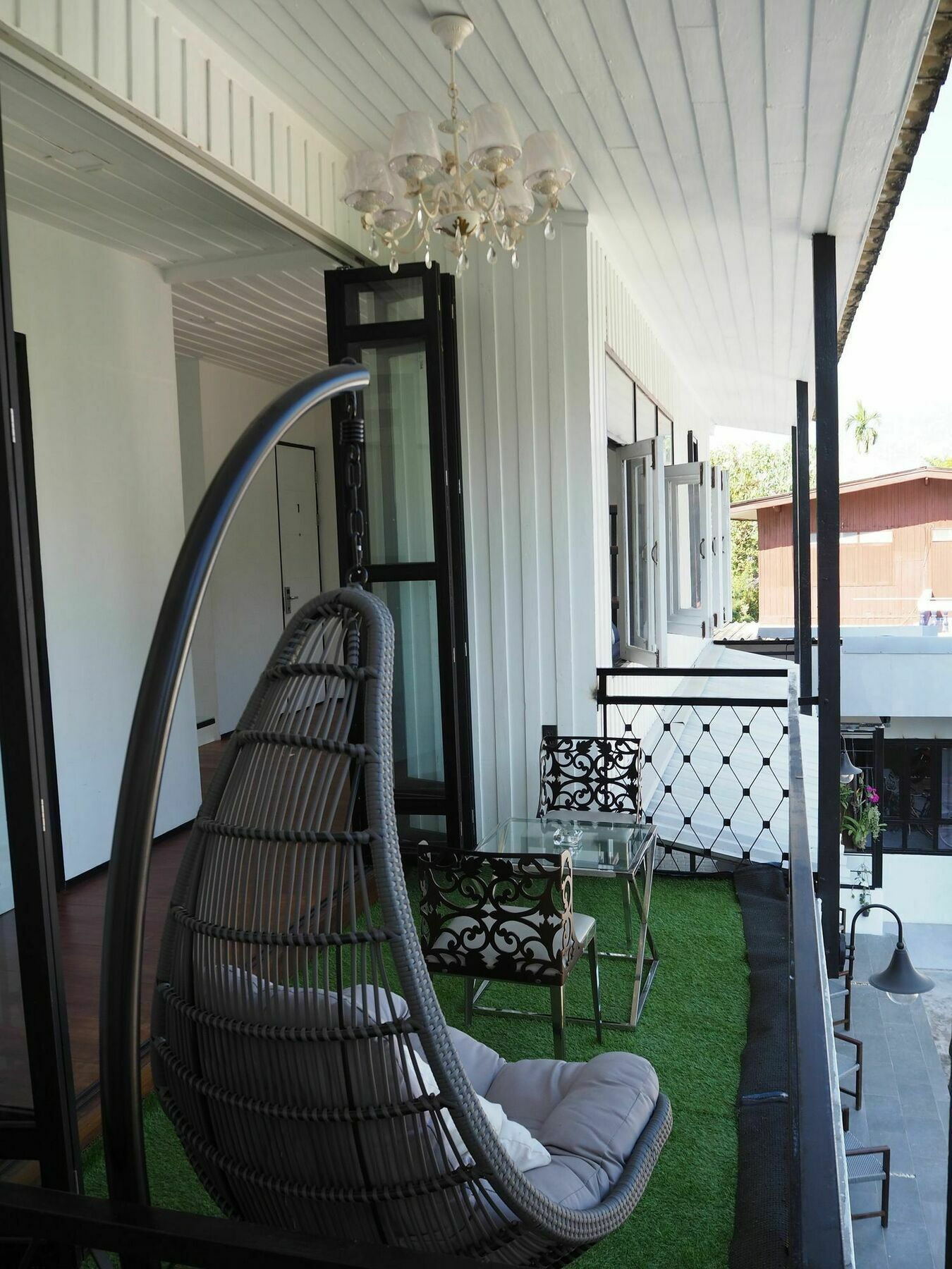 Sherloft Home & Hostel Chiang Mai Eksteriør bilde